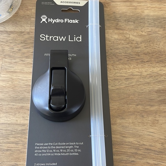 Pack of 2- Hydro flask straw lid - Picture 3 of 6